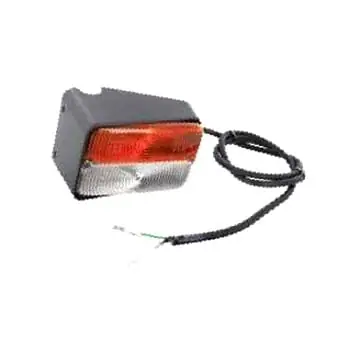 Dostępne od ręki AL203605 Lewa Lampa Kierunkowskazu John Deere
